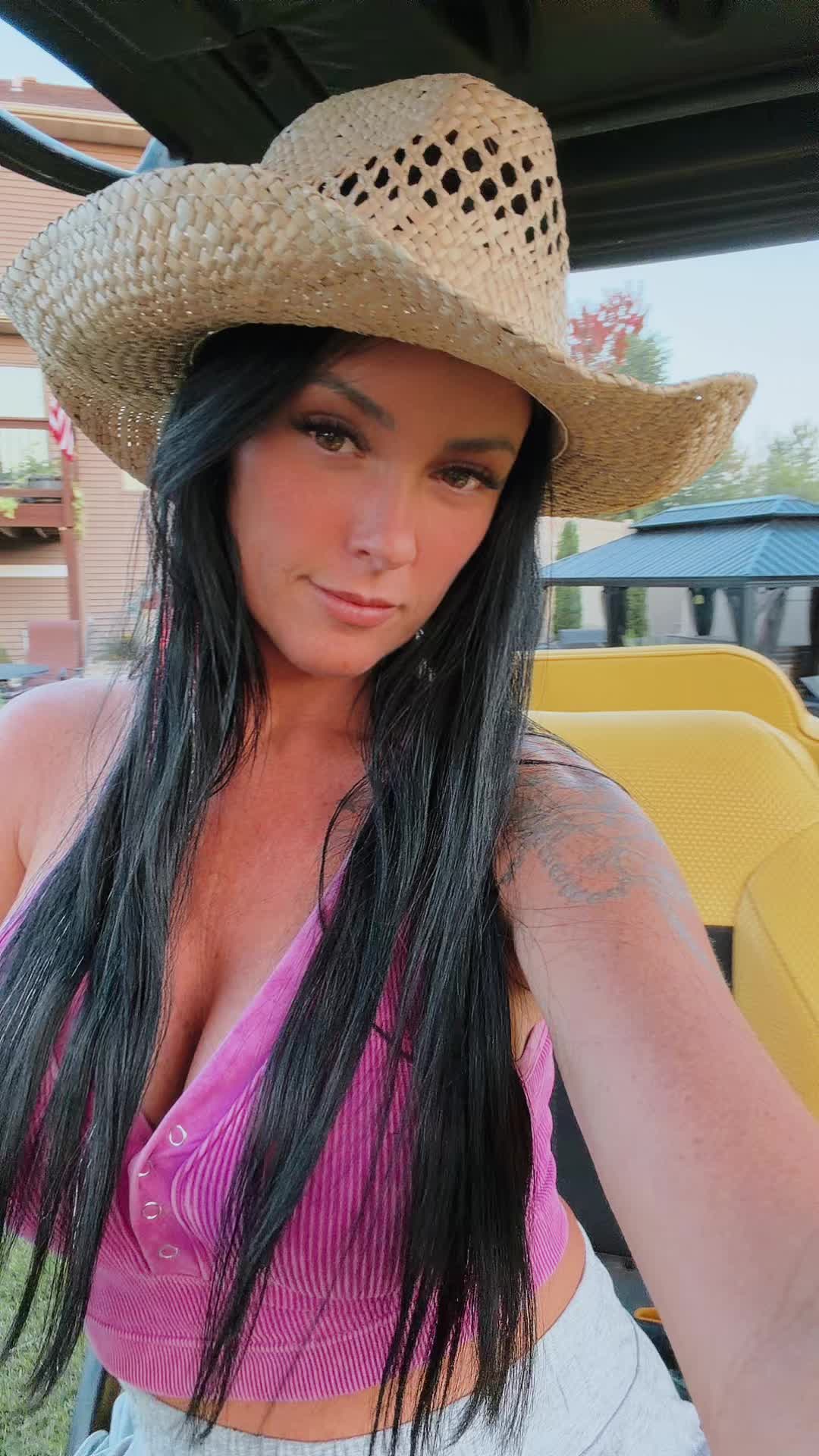 @MNaveragemom