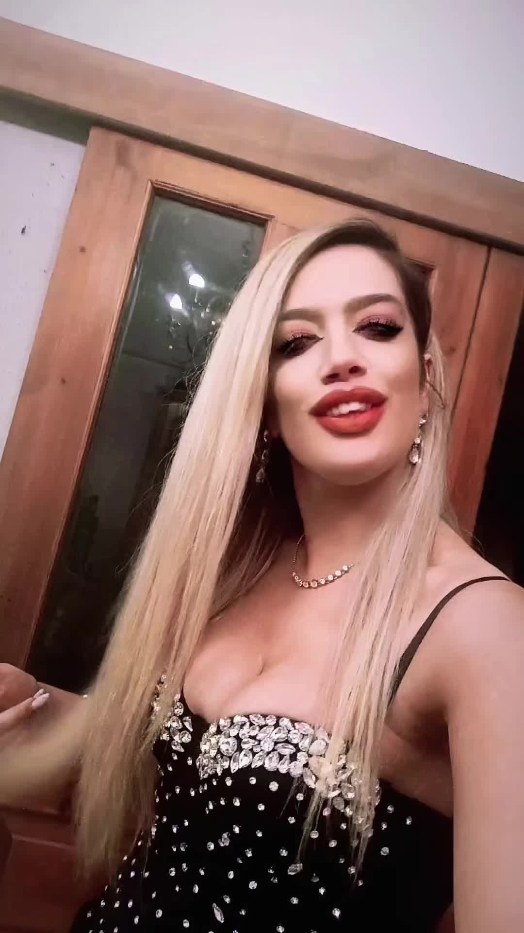 @Freideriki_Kou