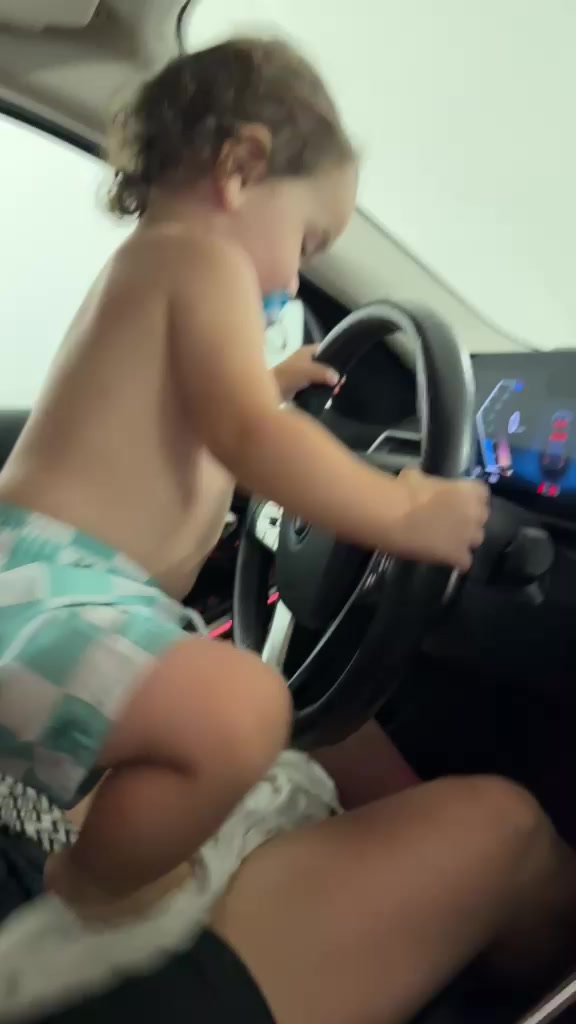 @יוליה זבניגורודסקי