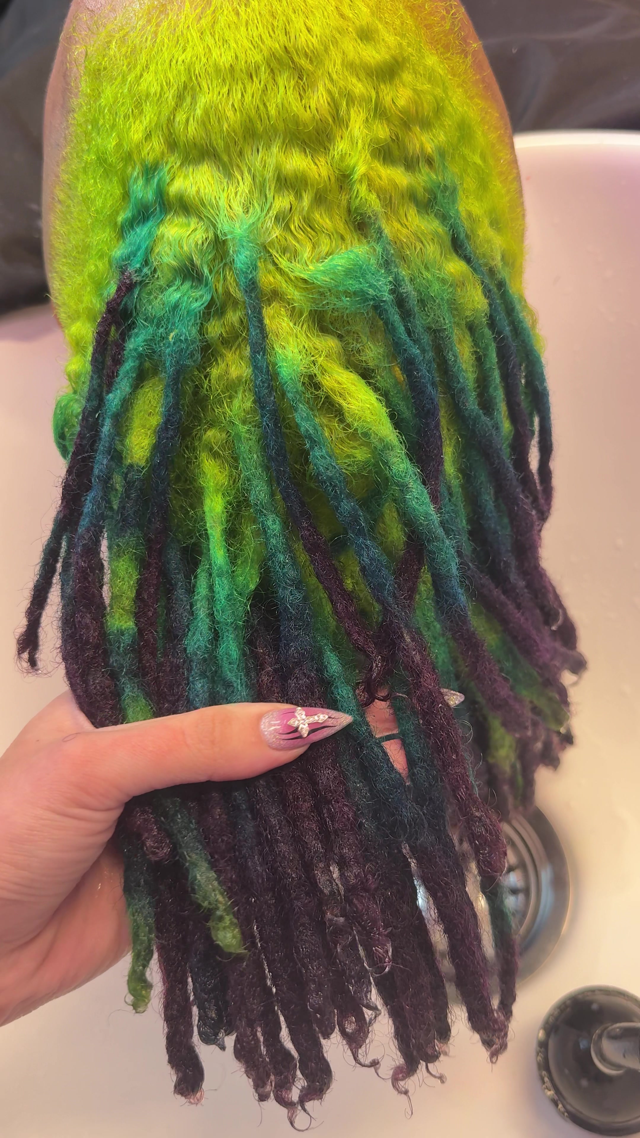 @glitterbymaddympls