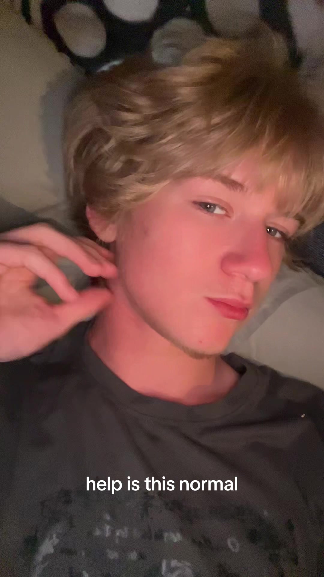 @️