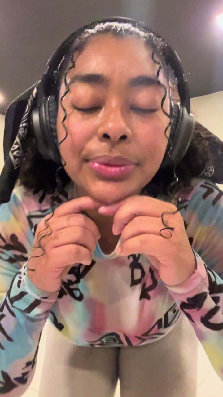 @𝐋𝐚𝐫𝐢𝐬𝐬𝐚 𝐌𝐨𝐫𝐚𝐢𝐬🔥