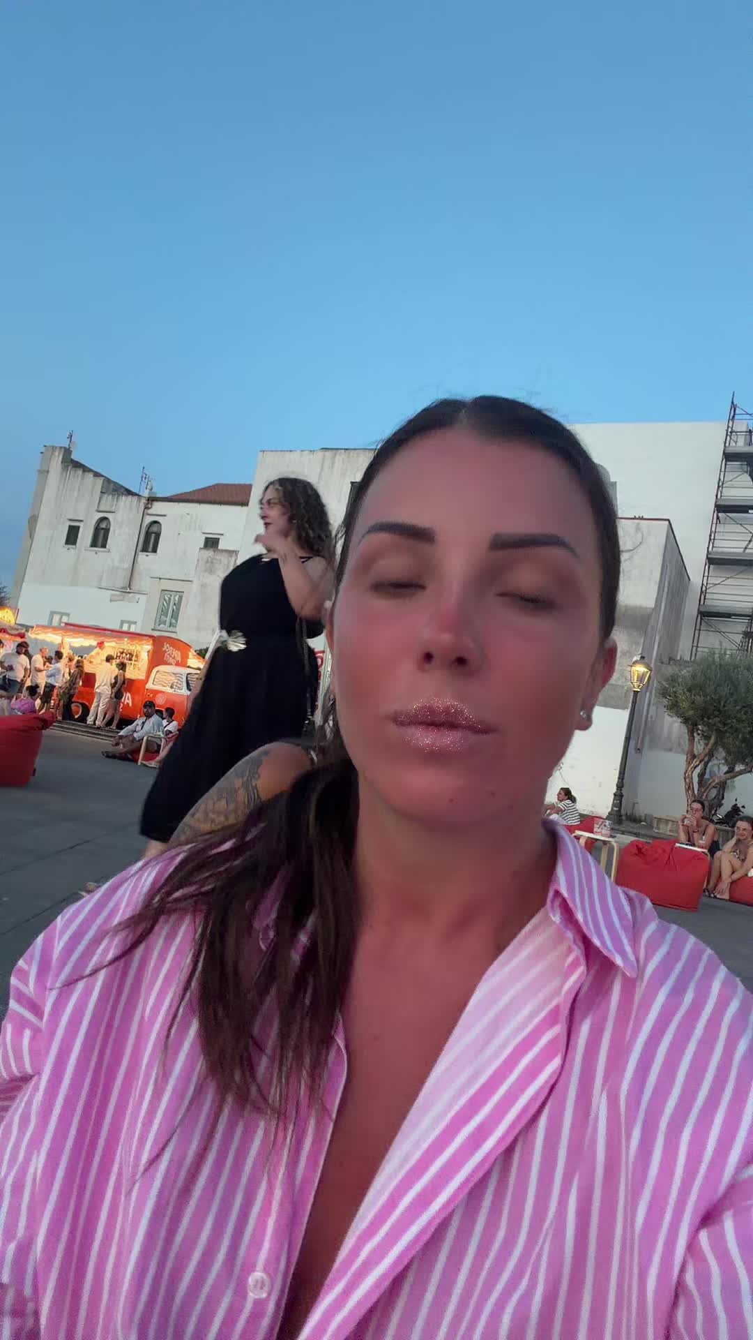 @KatiaConte
