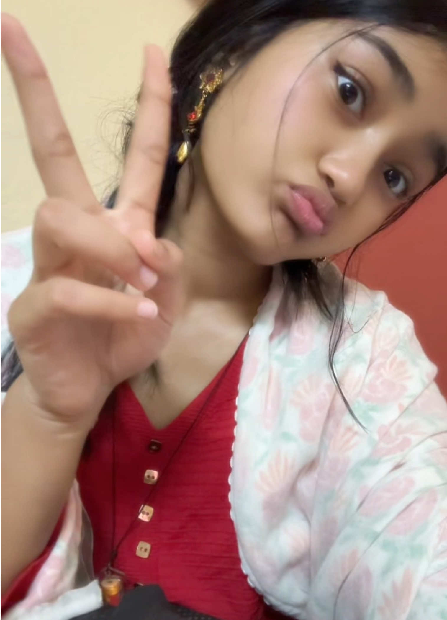 @Aashma Lo Tamang 🫶🏼🎀