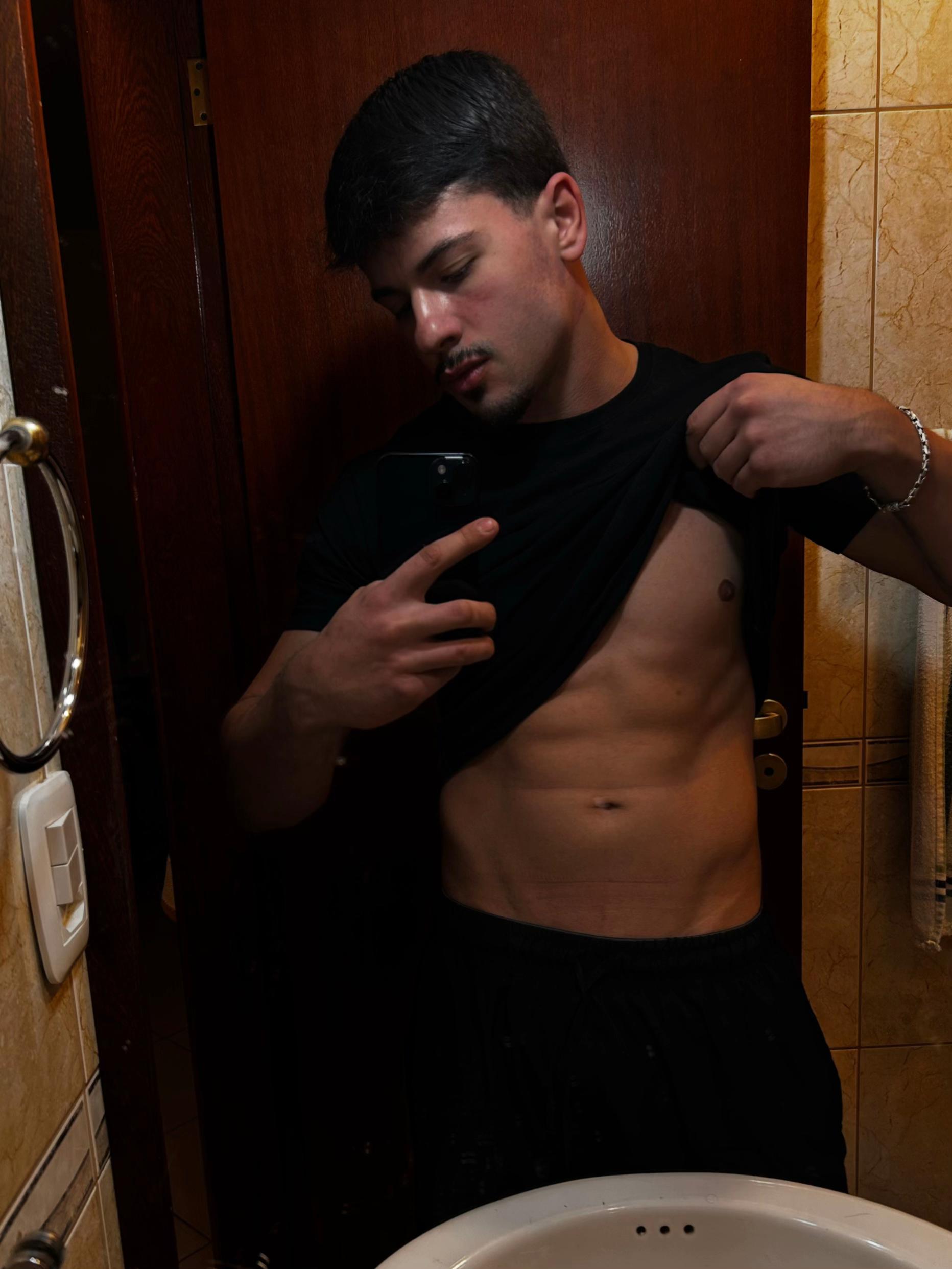 @Reffatti&trade;