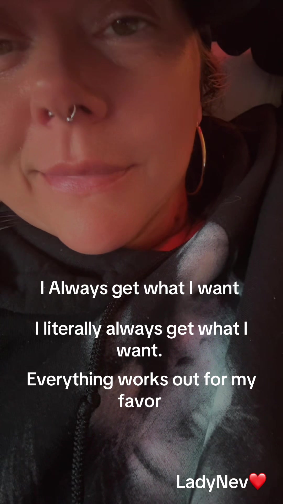 @LadyNev💋