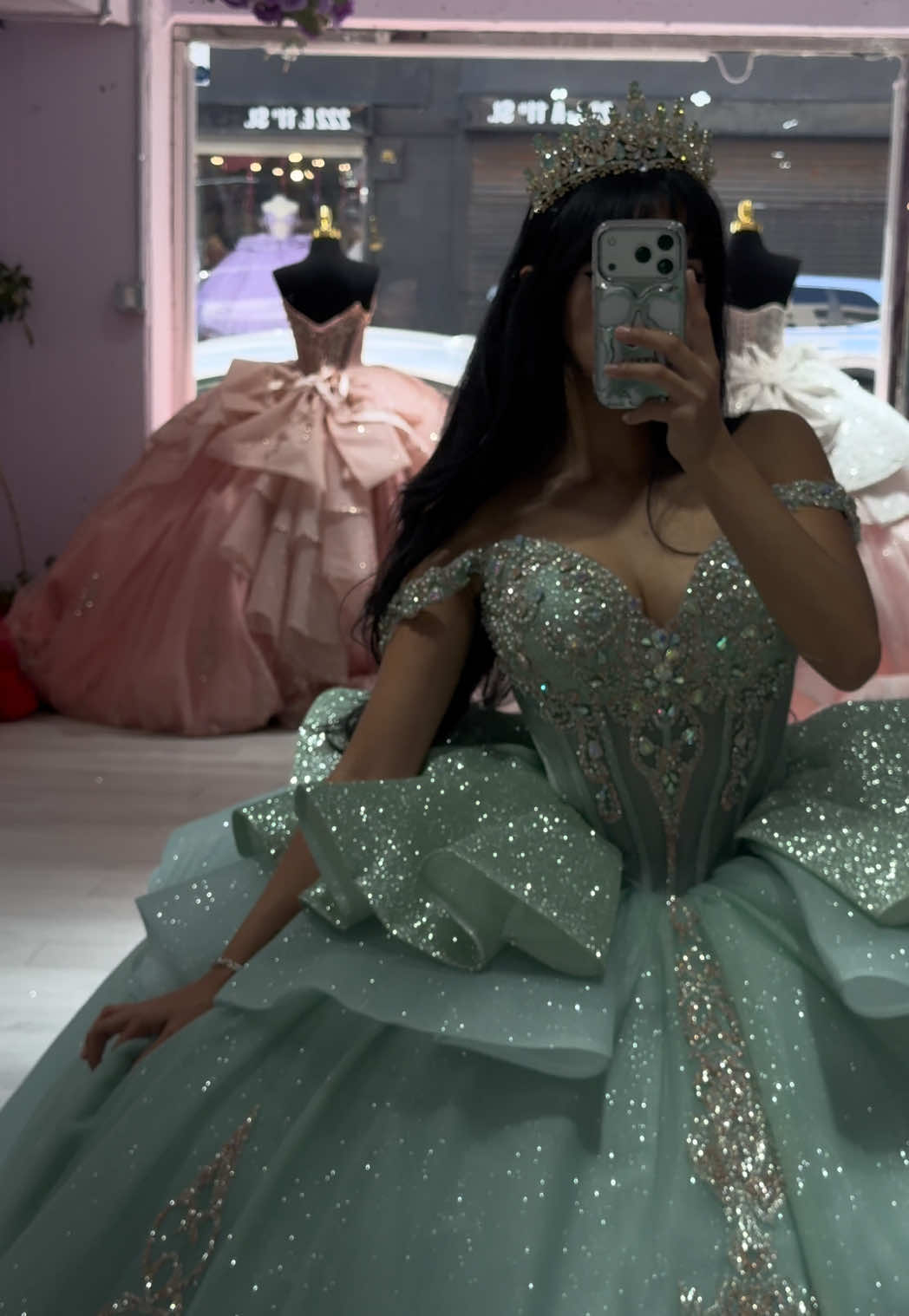 @MissQuinceBoutique