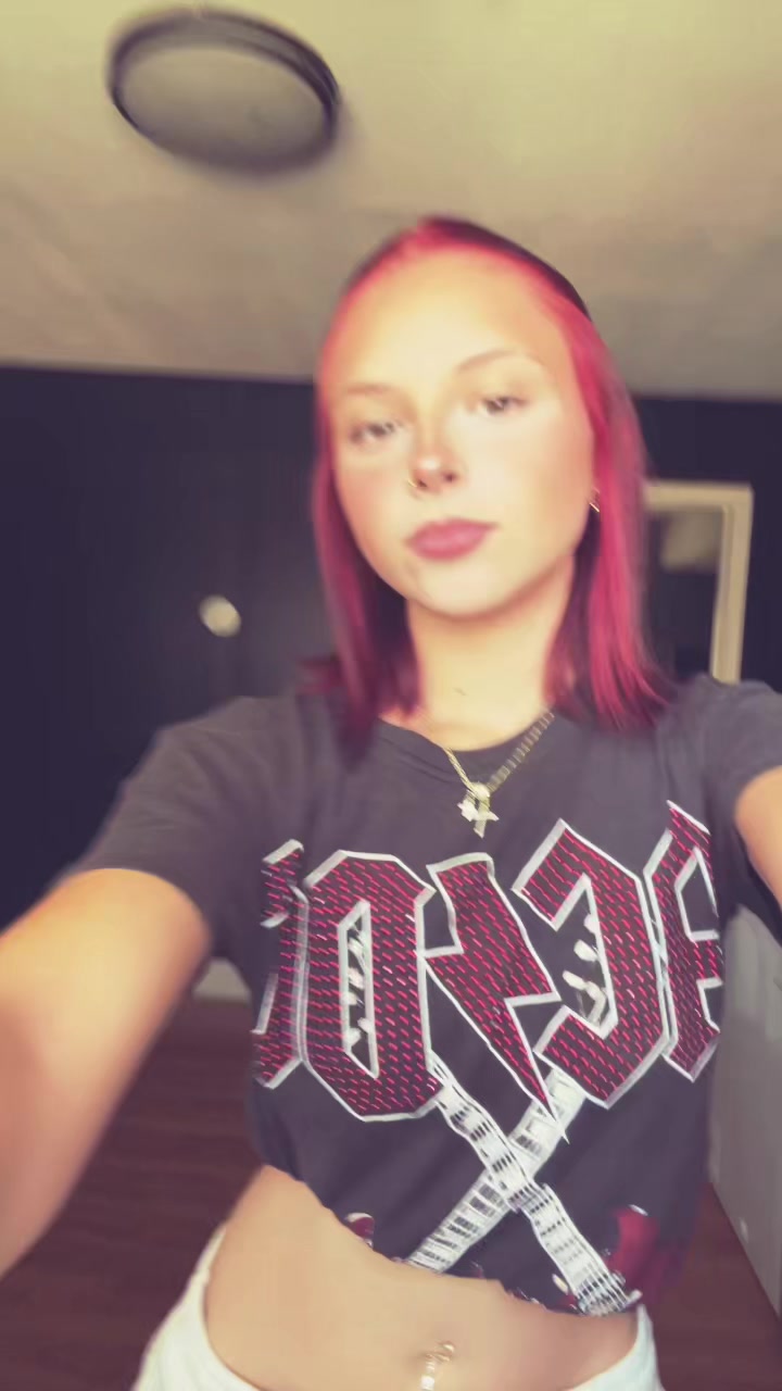 @meeyasears1