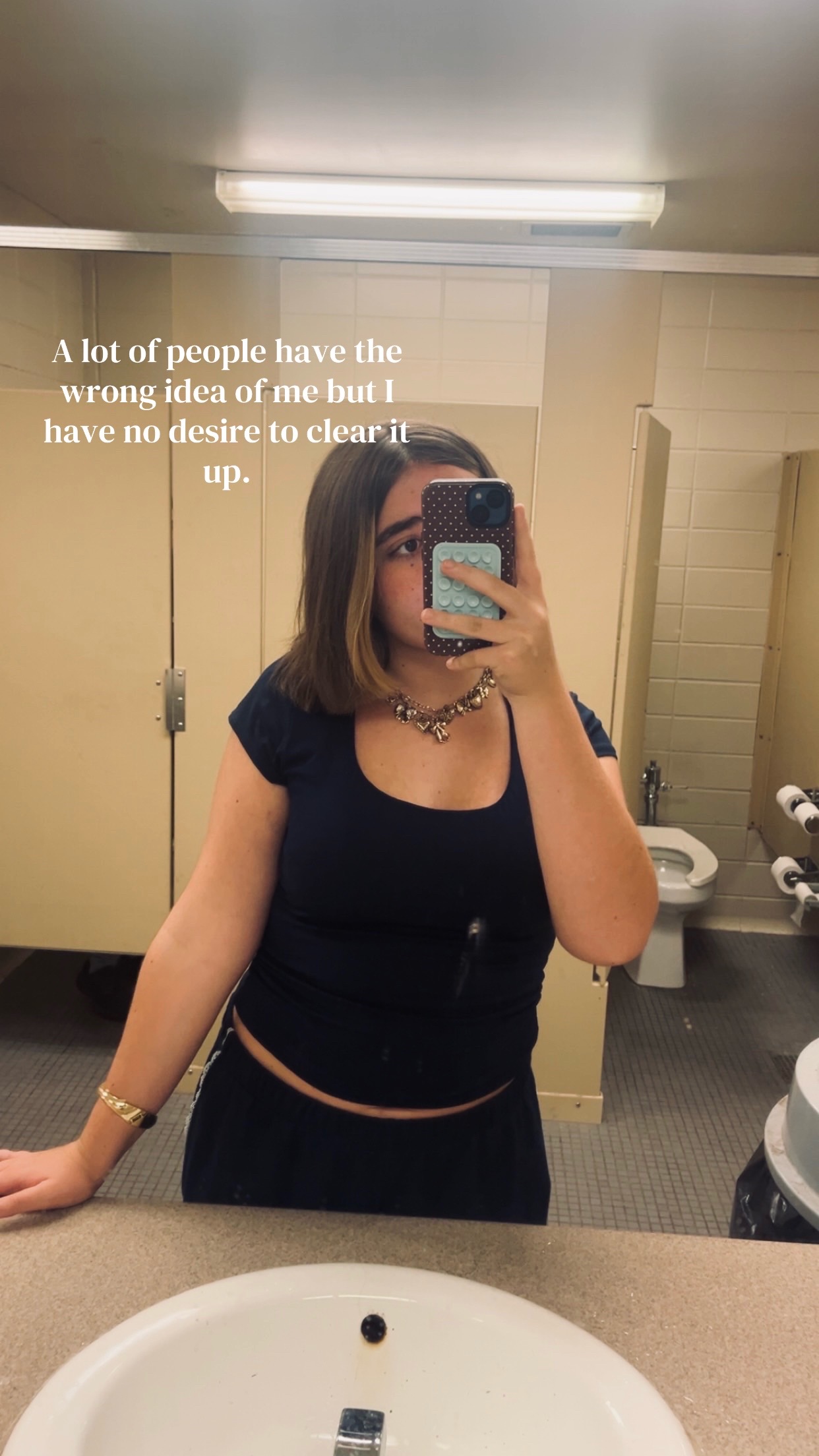 @👻