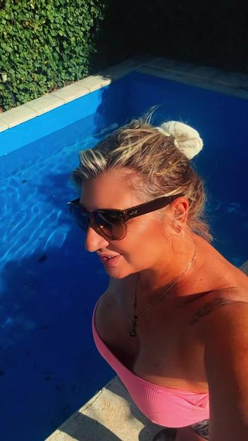 @perlaleonina