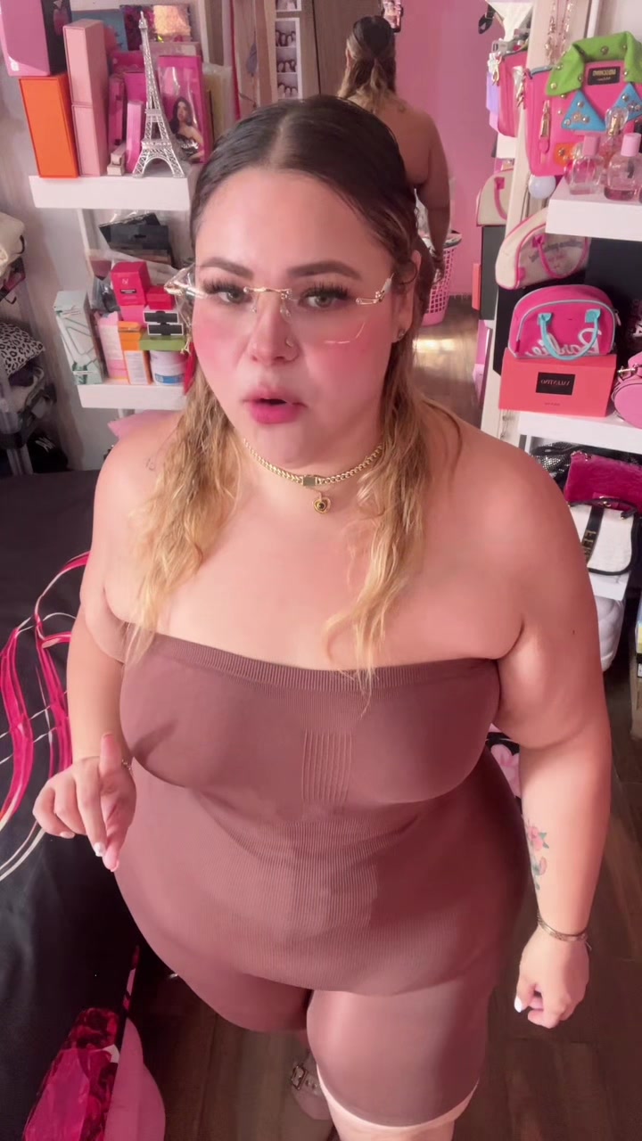 @Laura Mar.moda