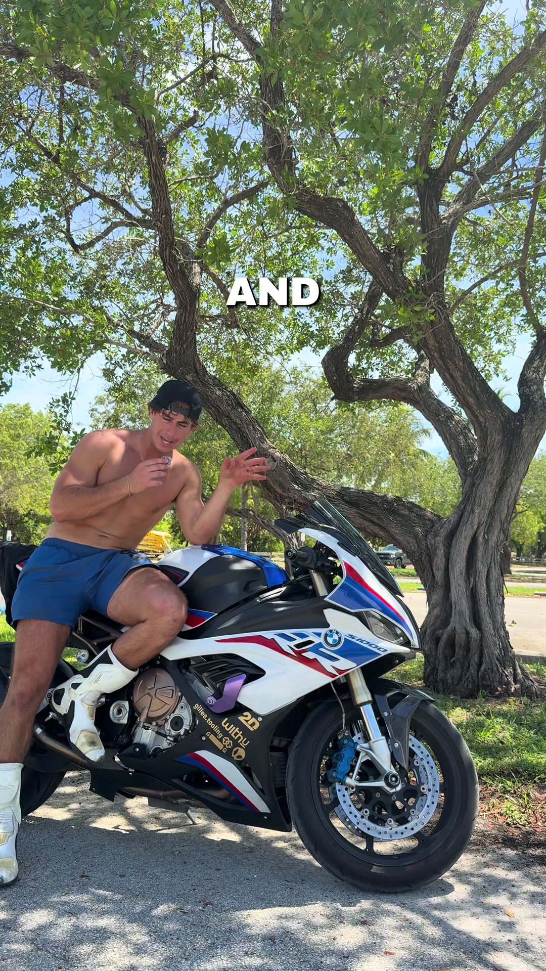 @Polo