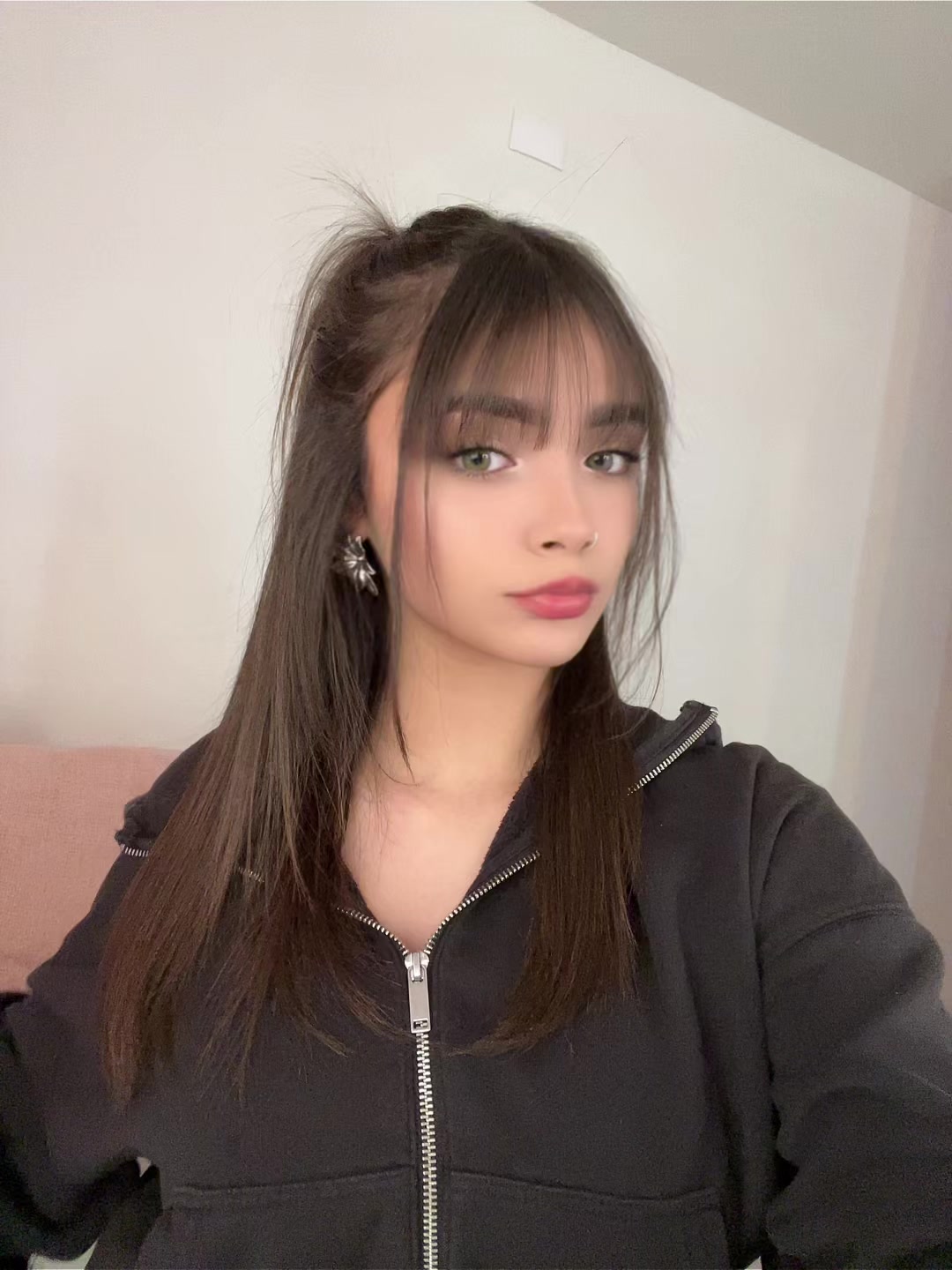 @𝒮𝒽𝒶𝓁𝑜 🩶