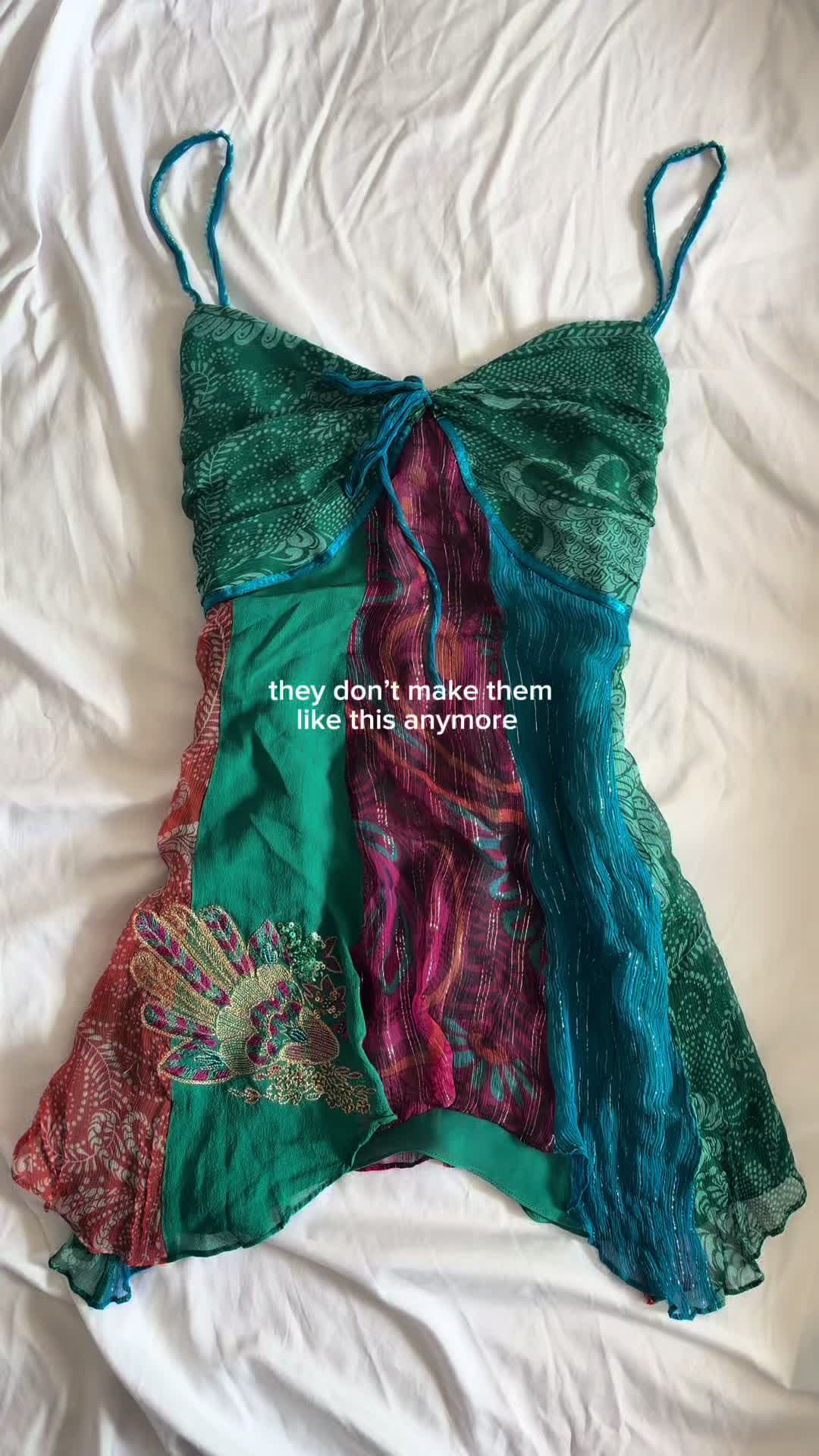 @emcurates