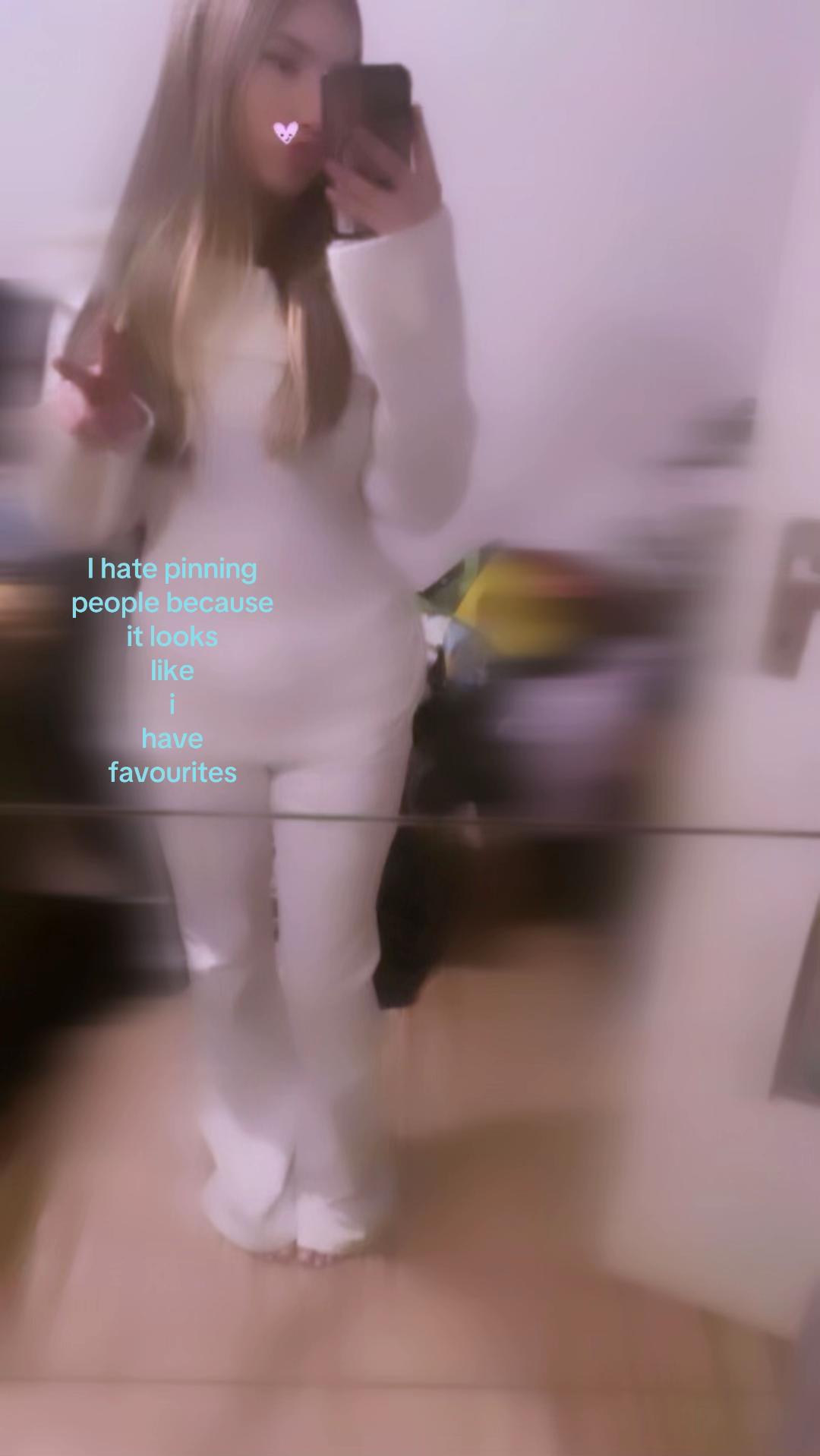 @𐙚𝓓𝓲𝓪𝓷𝓪☪︎𝜗𝜚𓃦