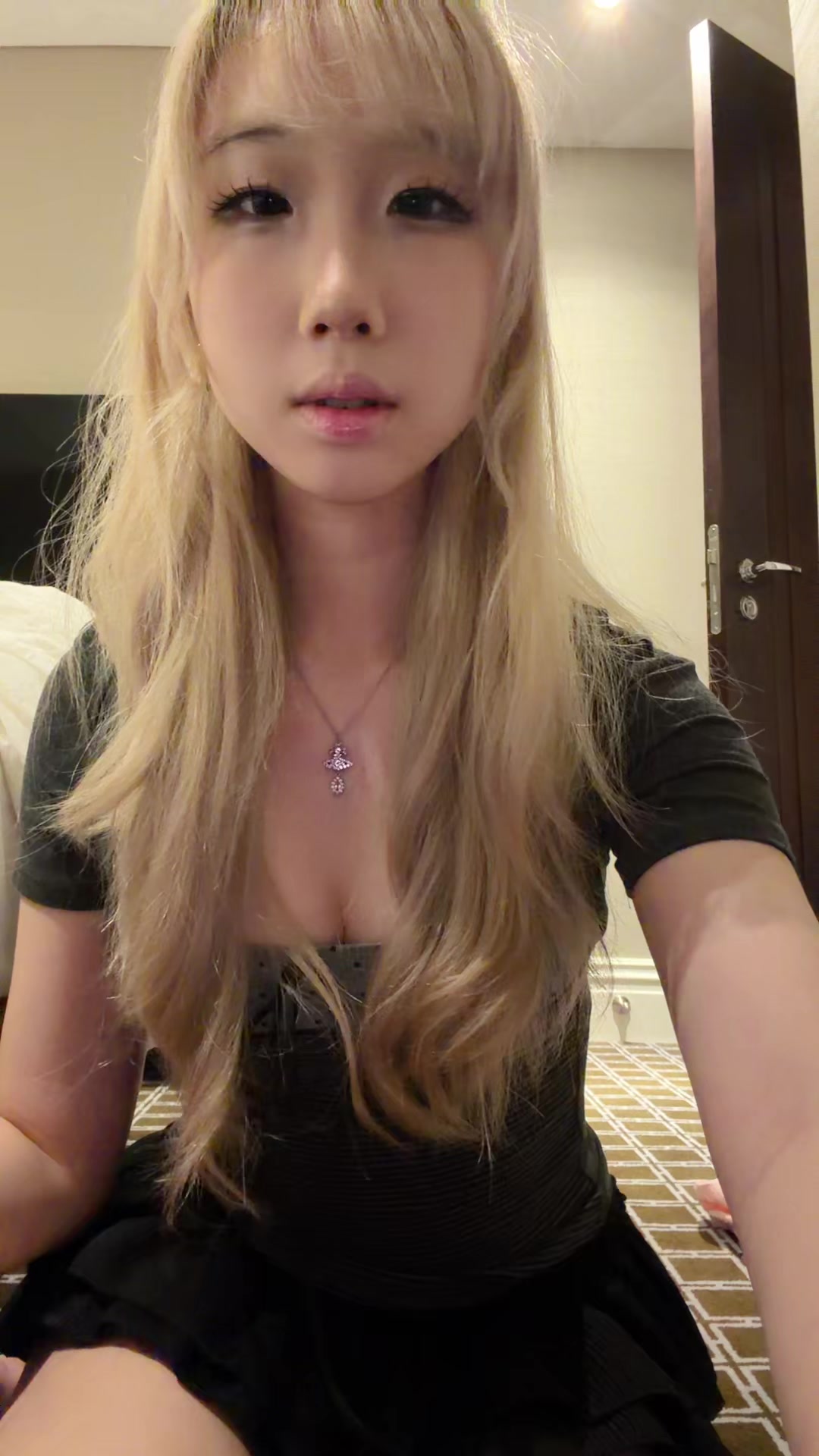 @whoszin