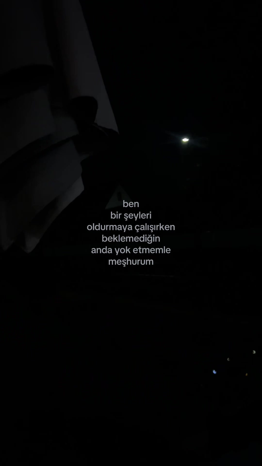 @ℰ.