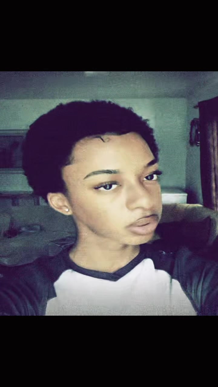@Darren_