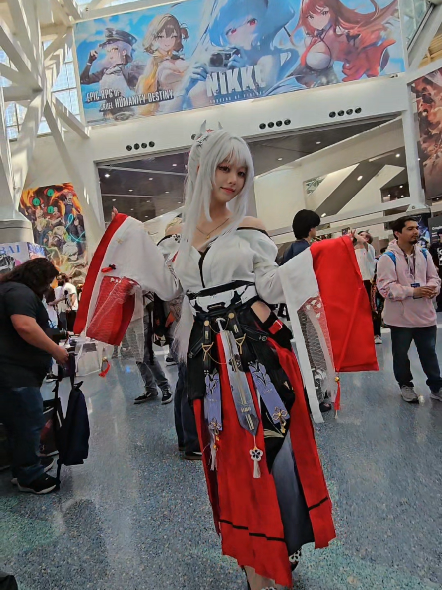 @CosplayAnime4K