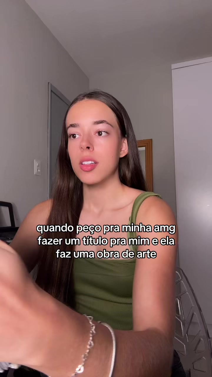 @Julia Andrade