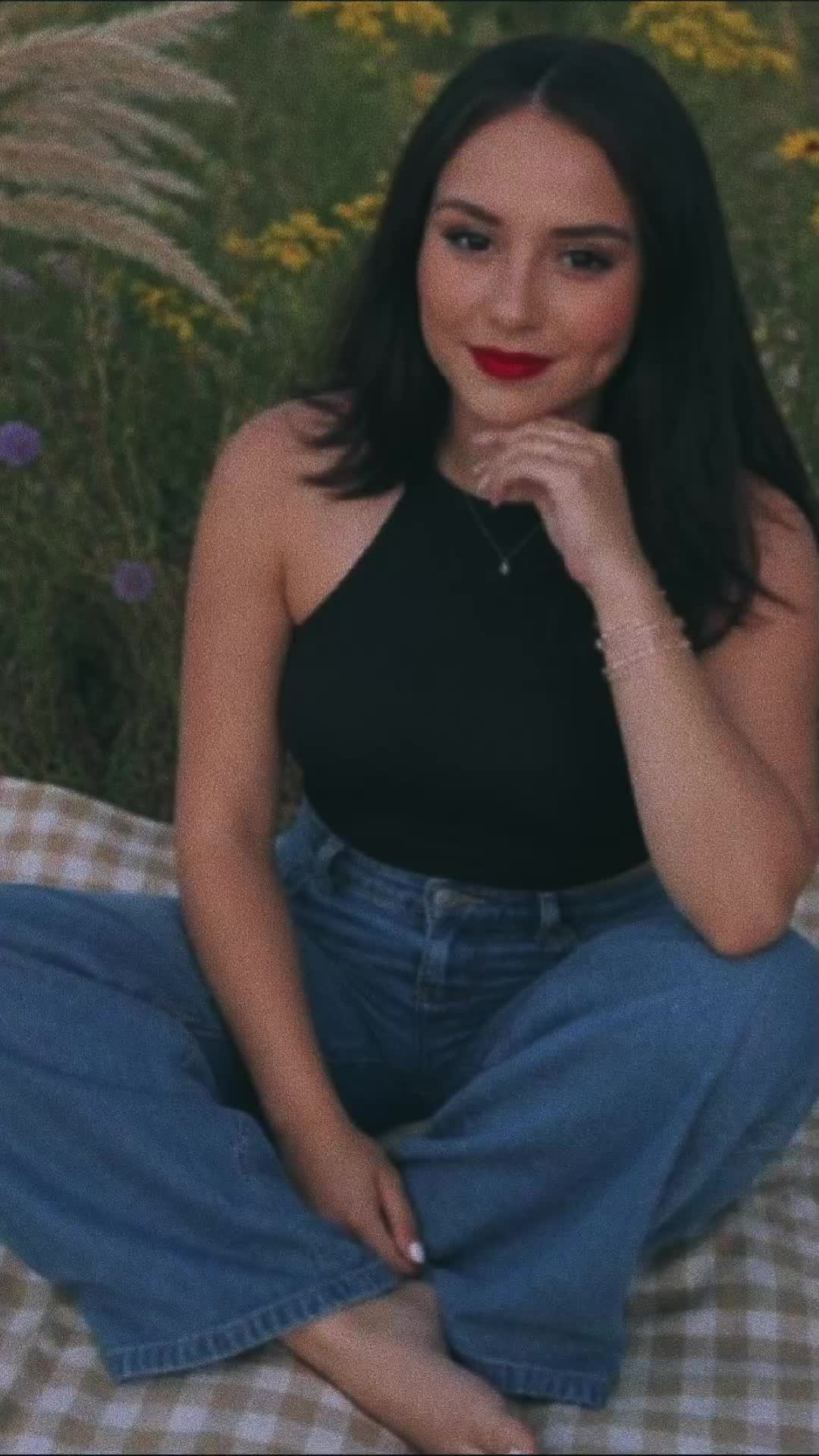 @AnaMaria