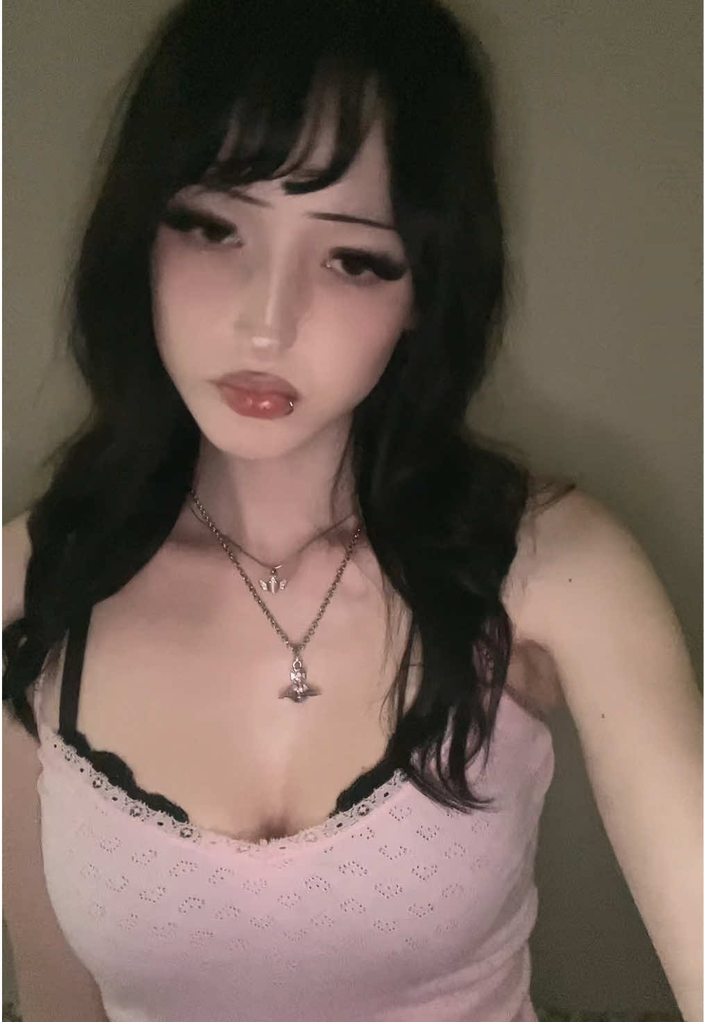 @Luzi ໒꒱