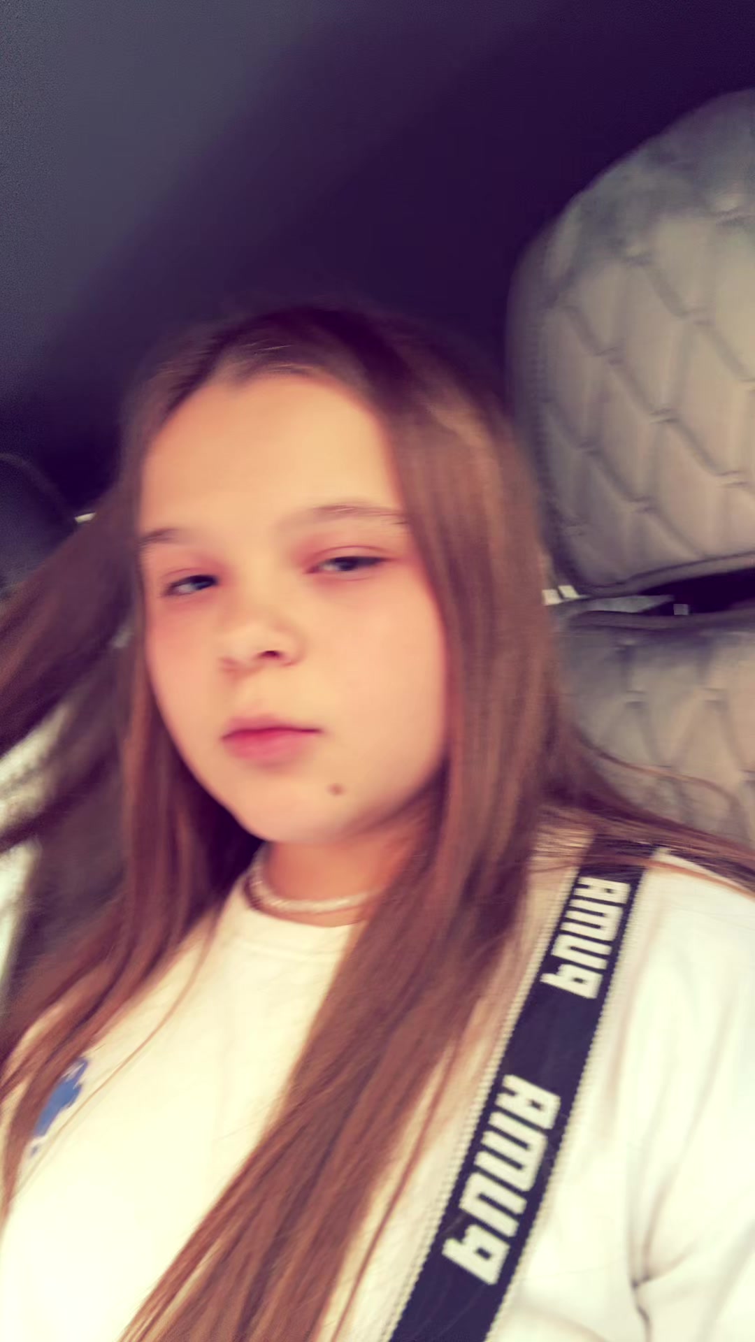 @Л;з@_ун_ька
