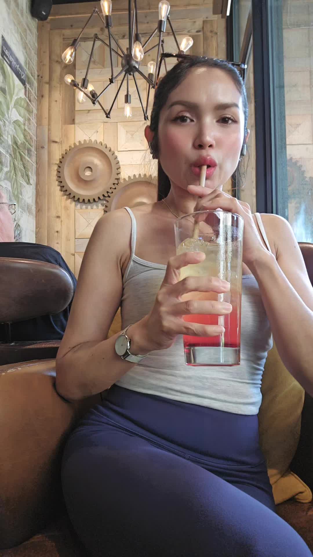 @สาวโคราชมักม่วน🇹🇭☃️🇸🇯