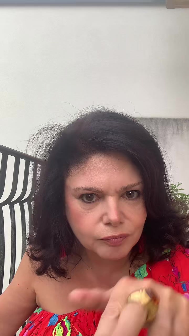 @mimiparesse