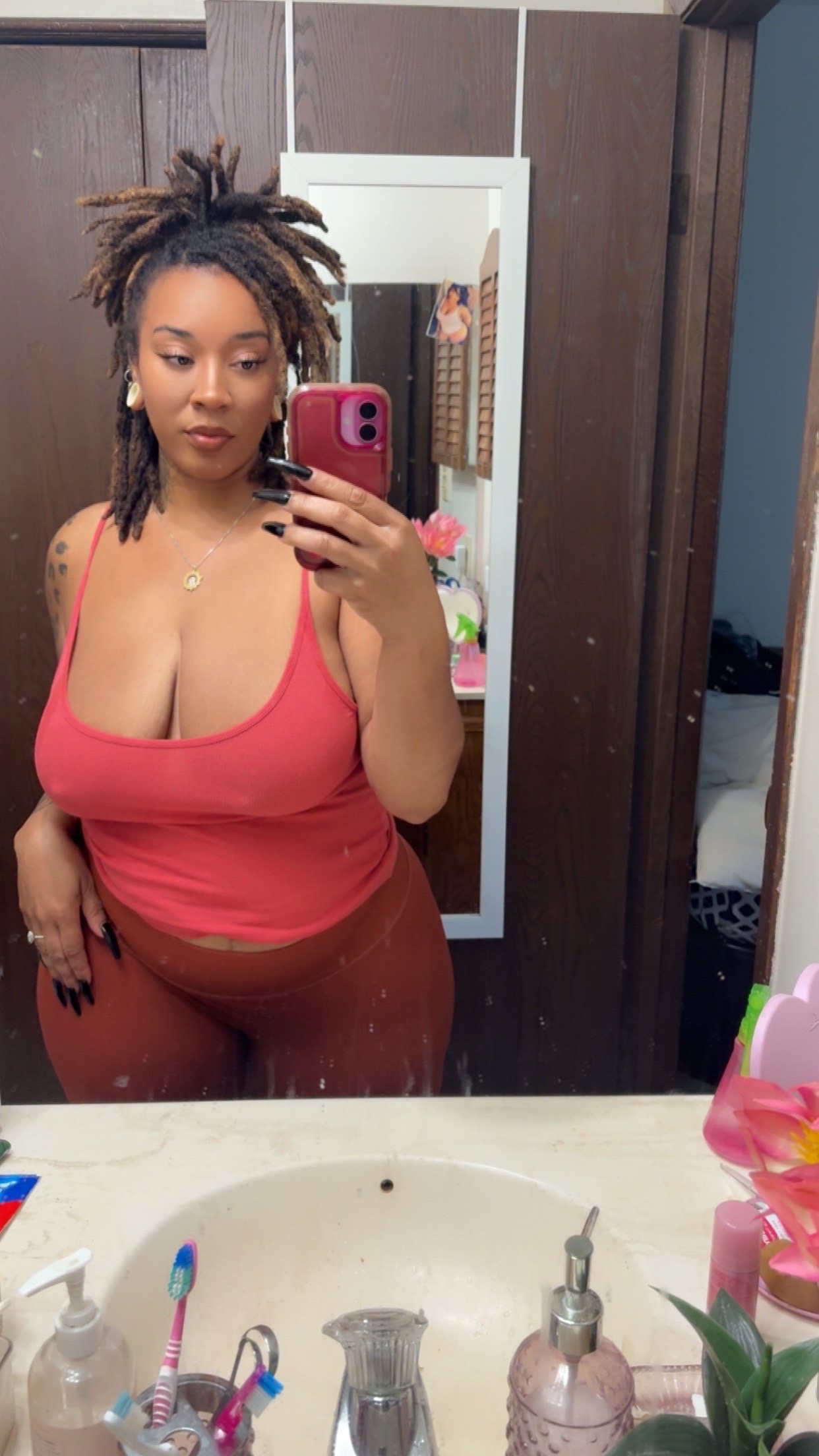 @Jasmine_Beenraw