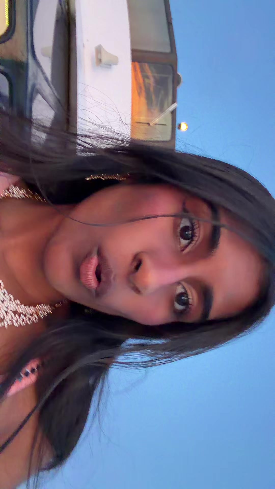 @anjika 🎃