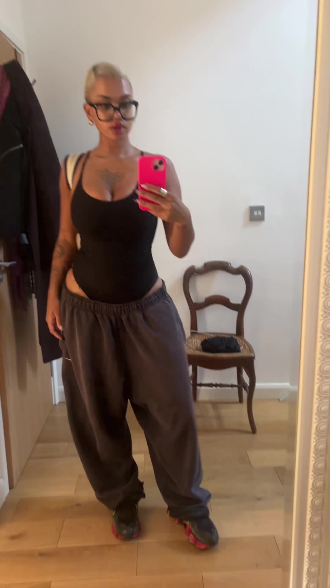 @p4ttyc4kee