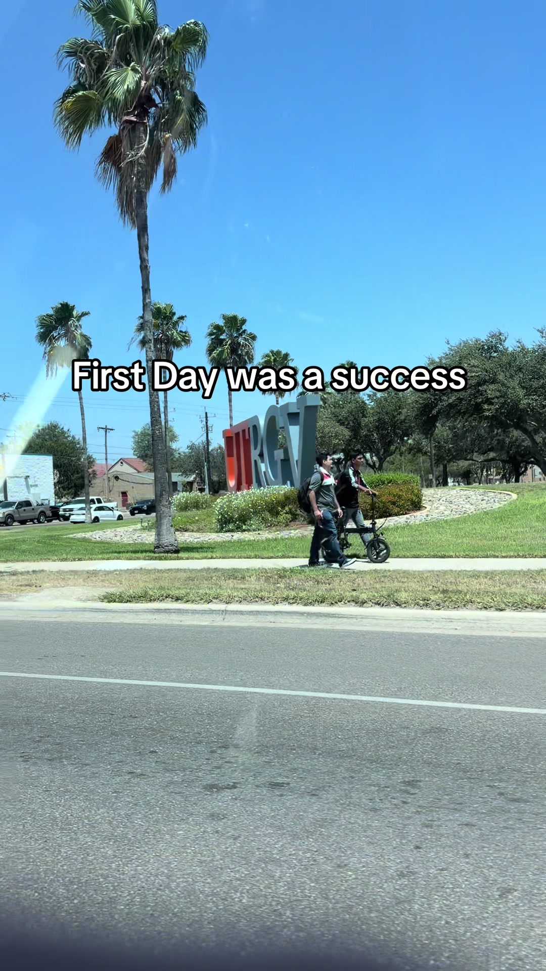 @utrgvpisser