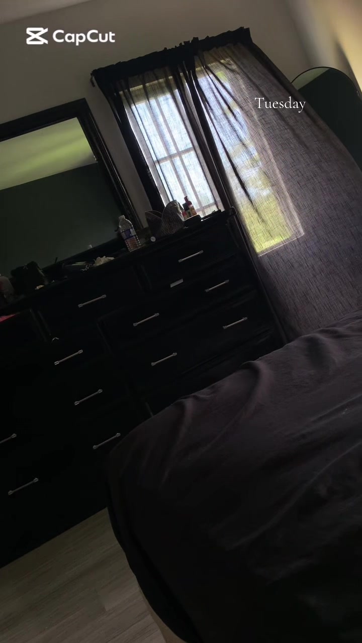 @Shantellebelle