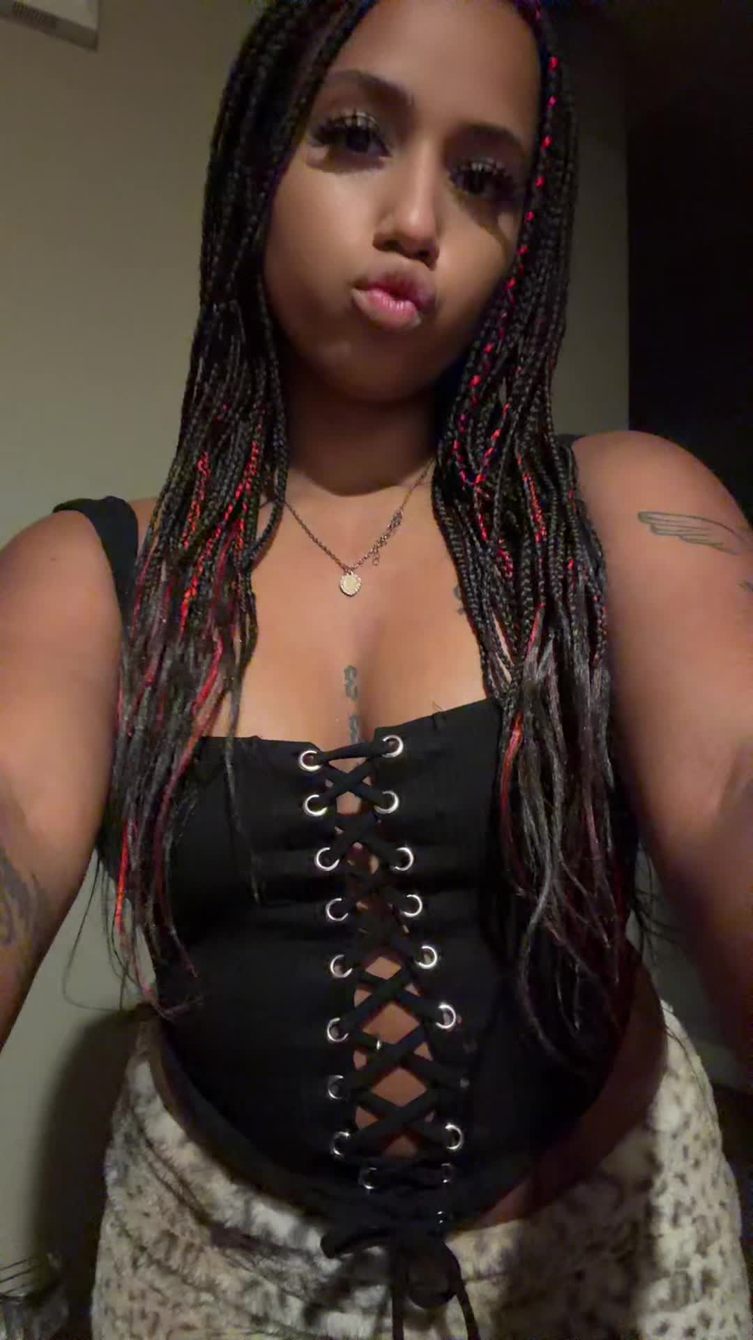 @𝒂𝒏𝒊𝒔𝒔𝒂💋