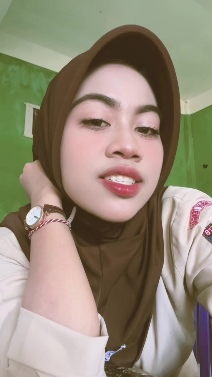 @lunless🕷️🥀