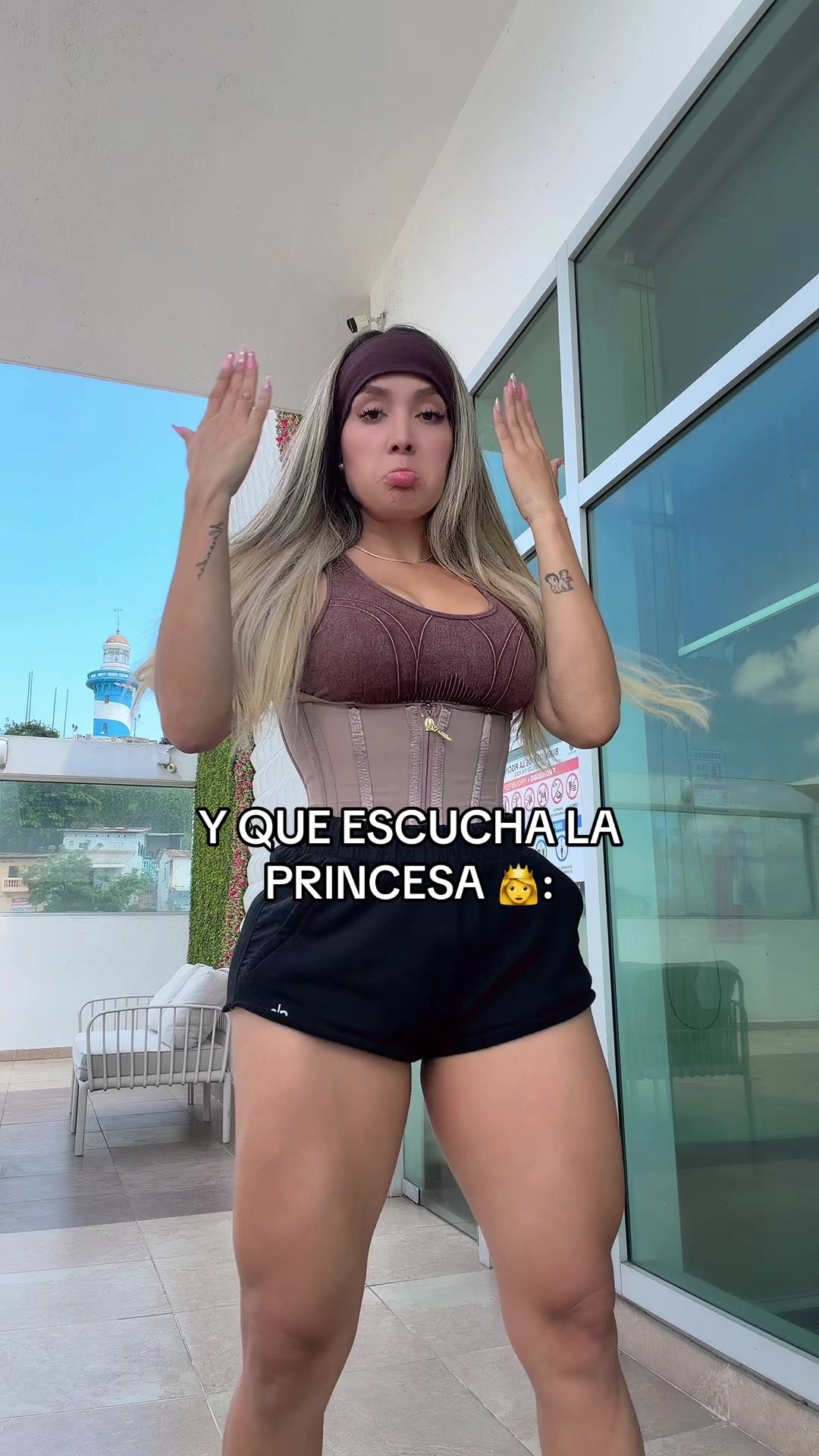 @Lady Noboa fit