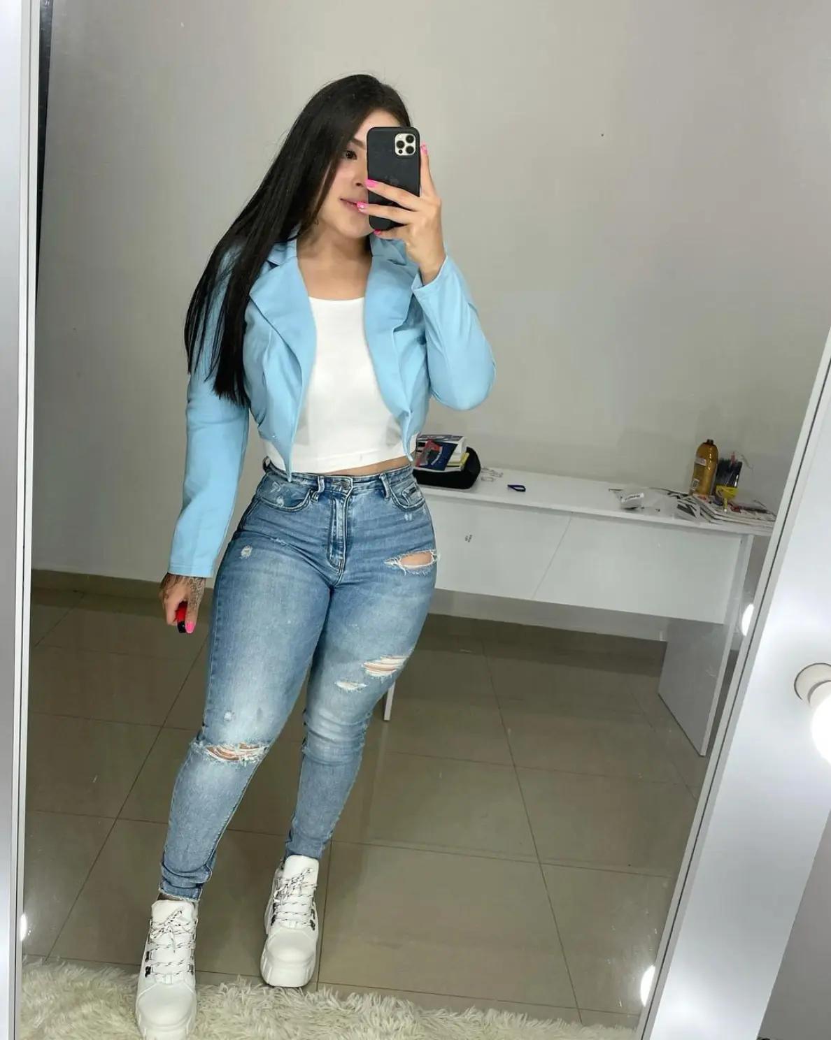 @𝒦𝒶𝓇𝒾𝓃𝒶 𝒴❁𝓈𝑒𝓁𝒾𝓃 💕