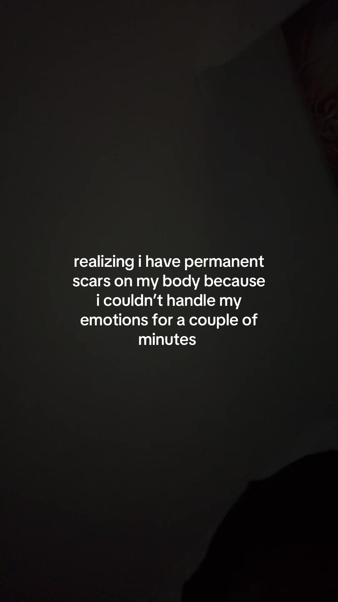 @⃟