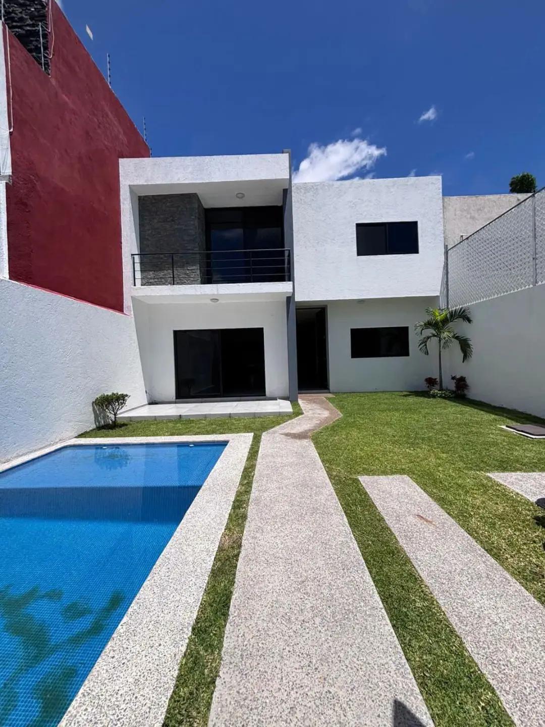 @BIENES RA&Iacute;CES JB