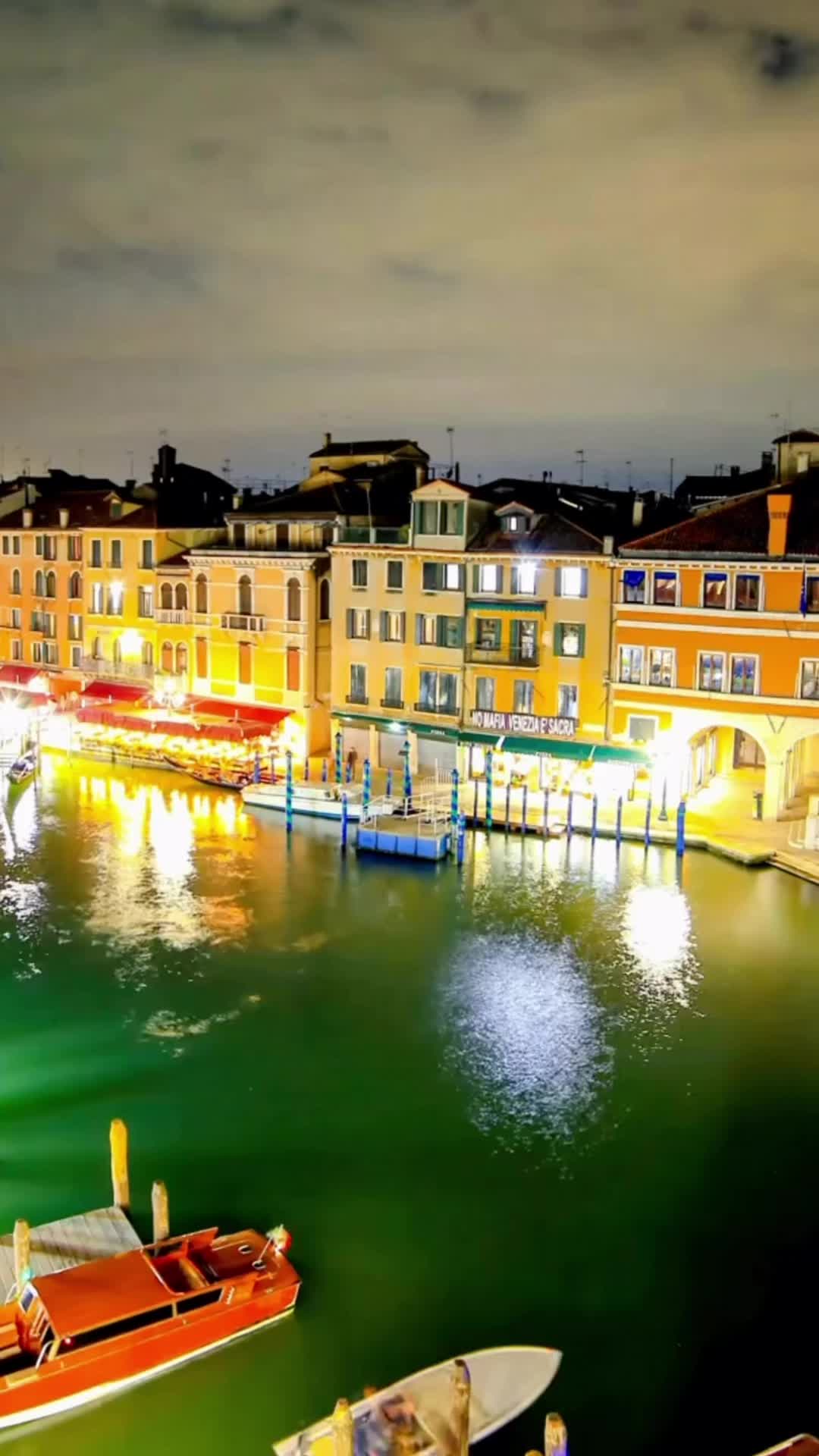@amazingworld8k0