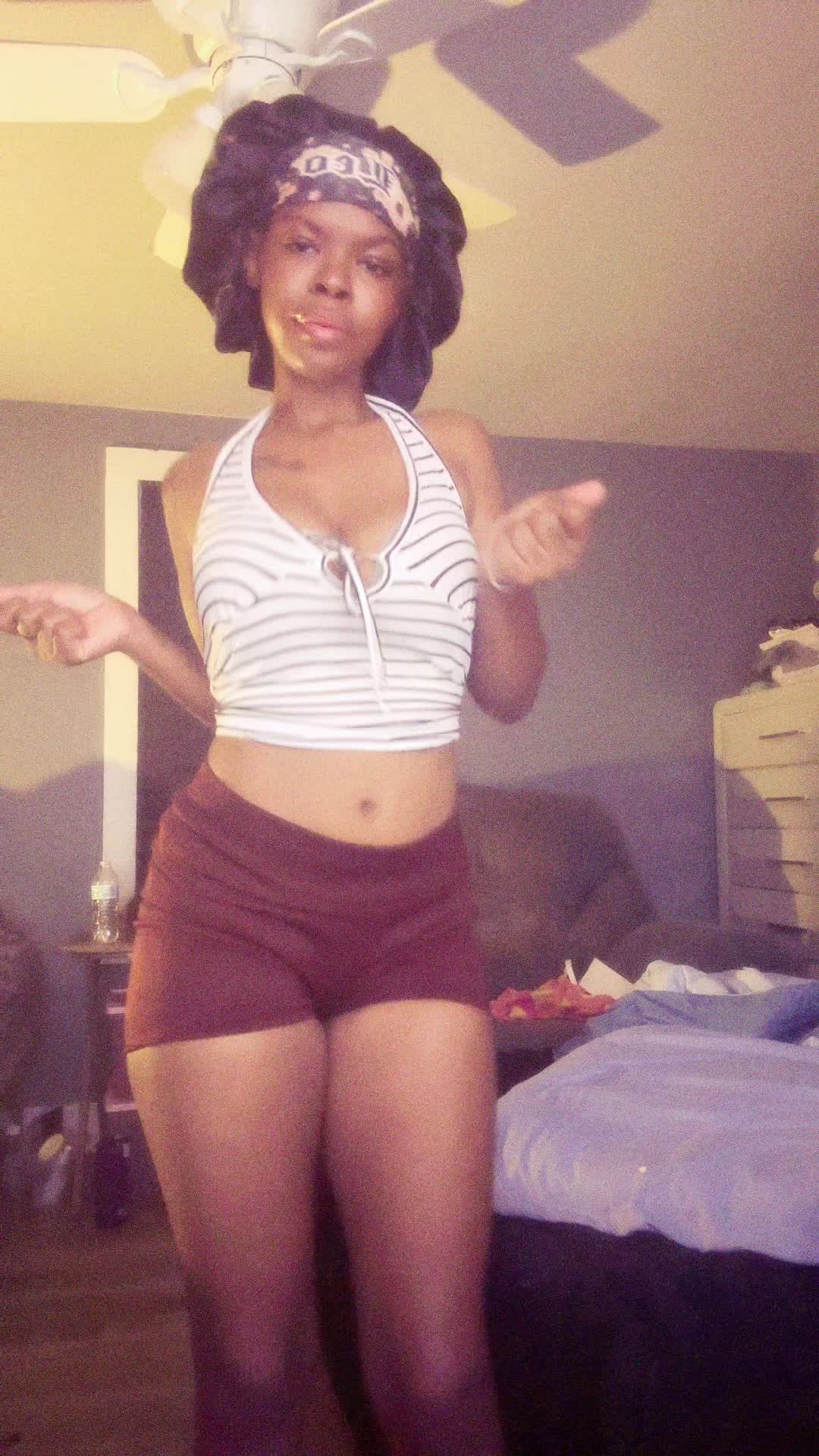 @jay_realist_