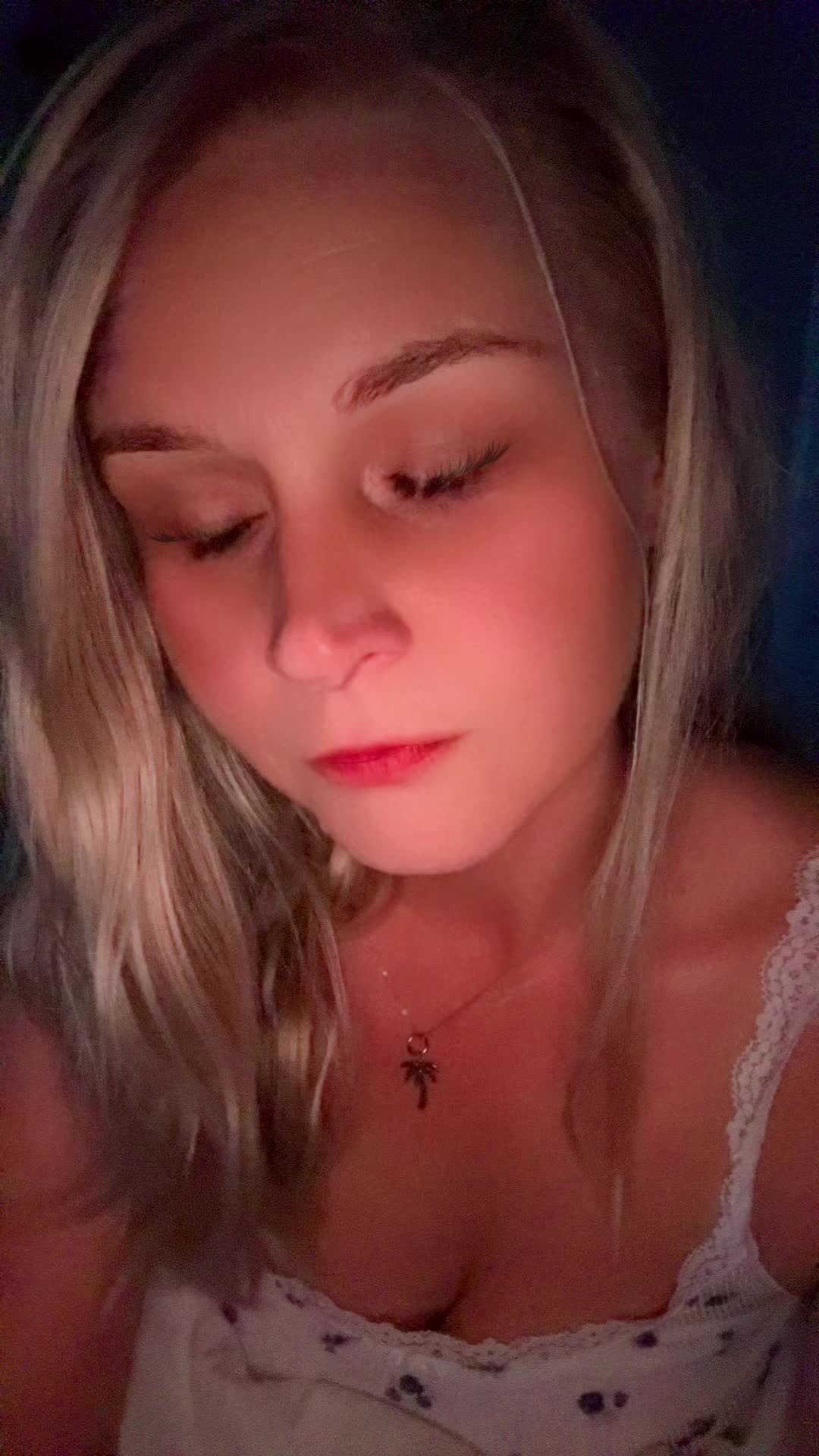 @CAREBEAR🧸