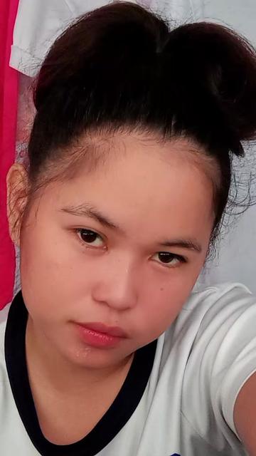 @Ms. cherry 🍒
