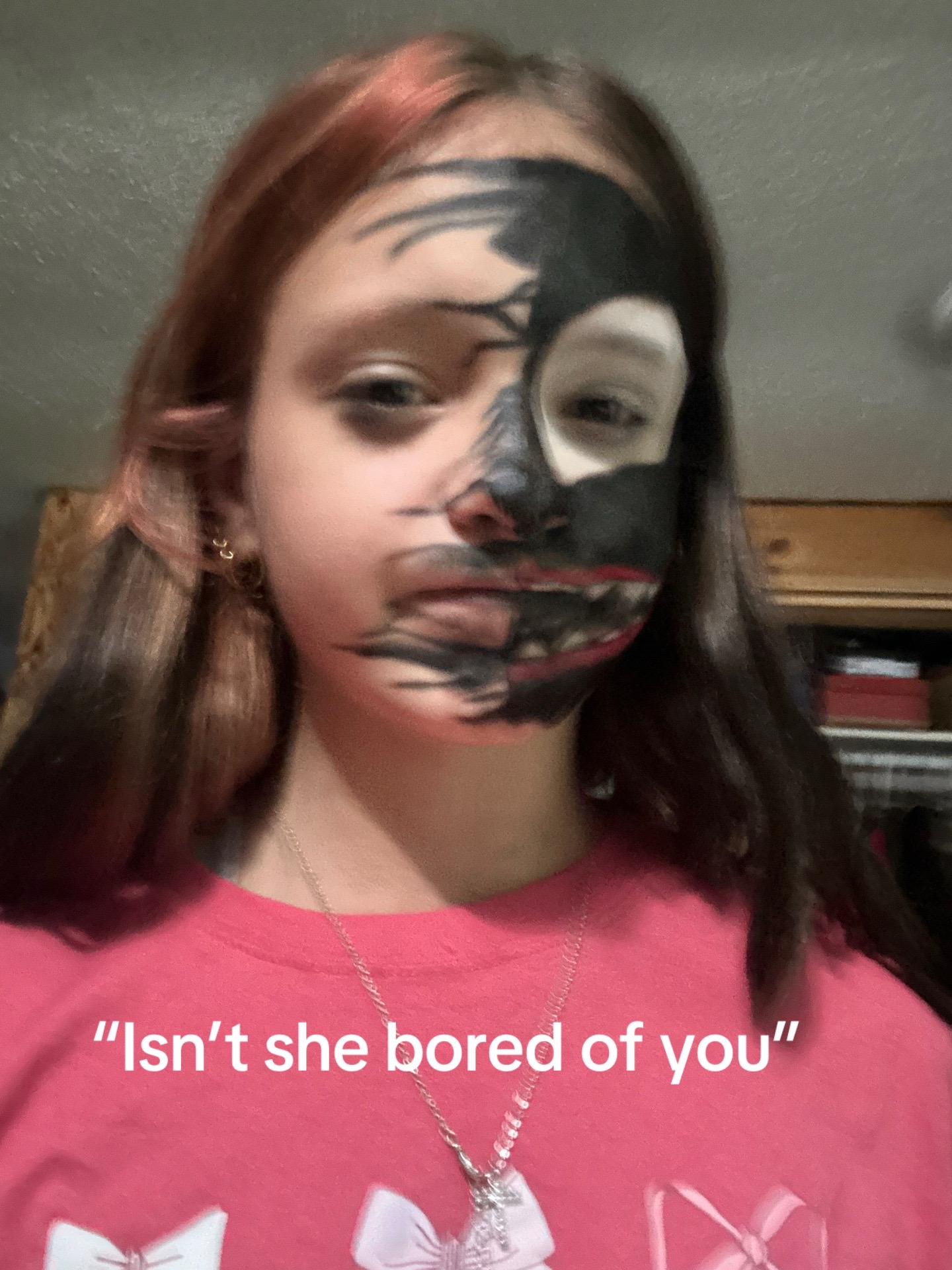 @Who_is_zoey
