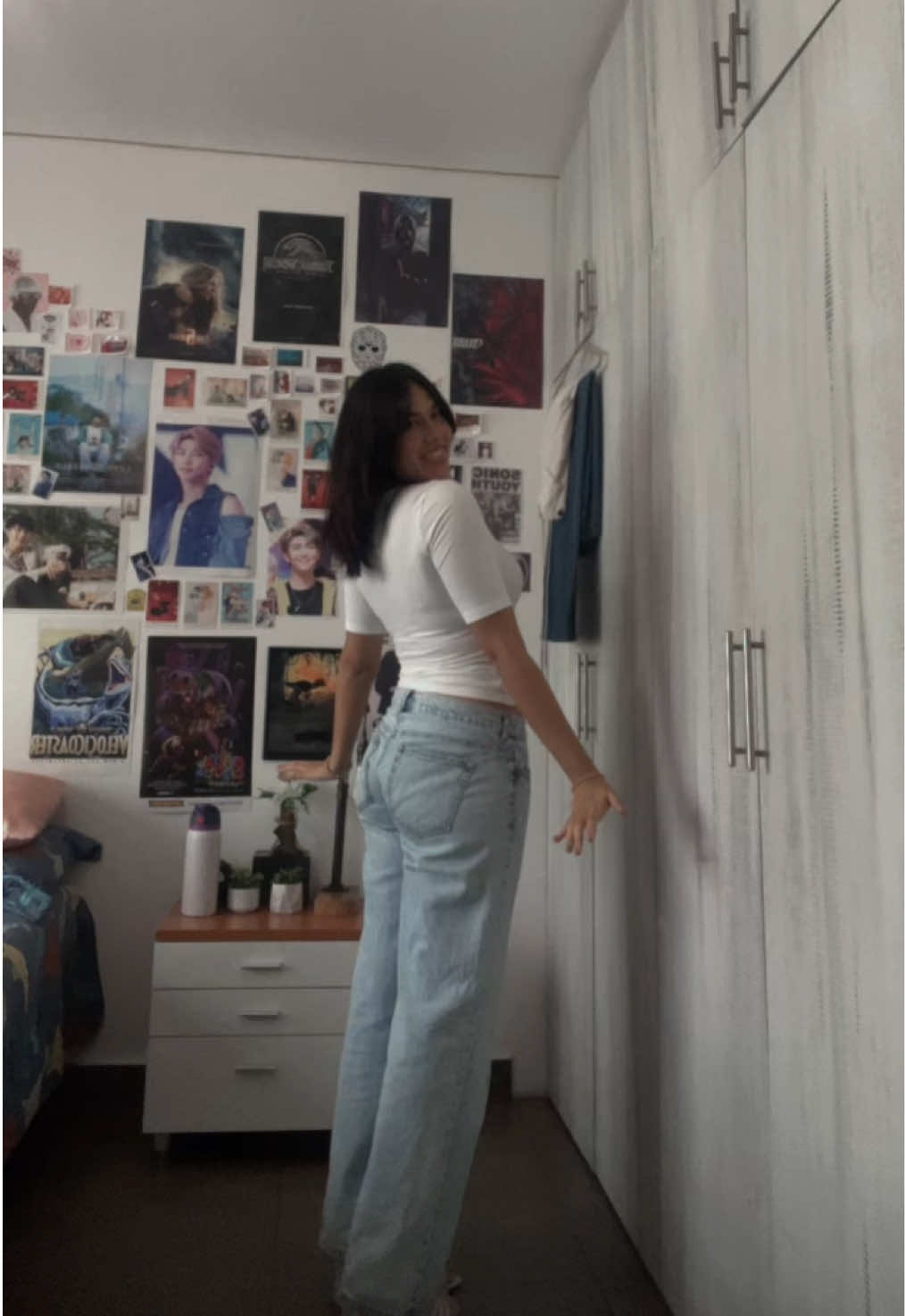 @🦖