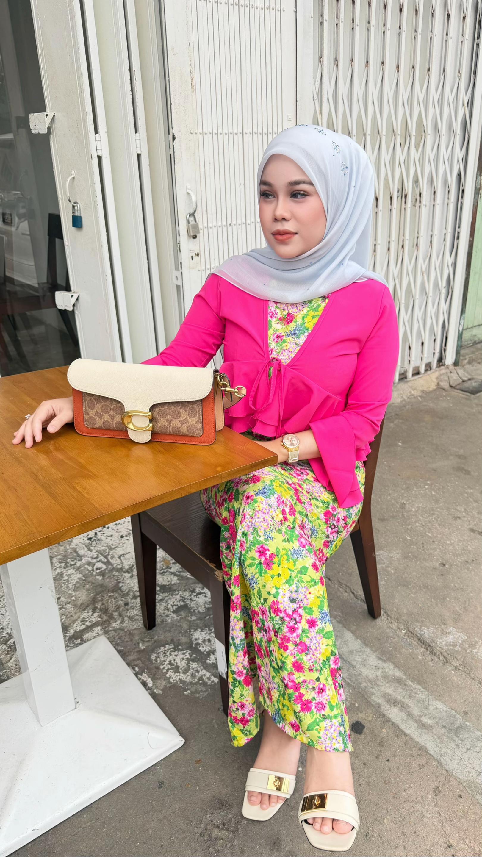 @ANIS SYAMIRA
