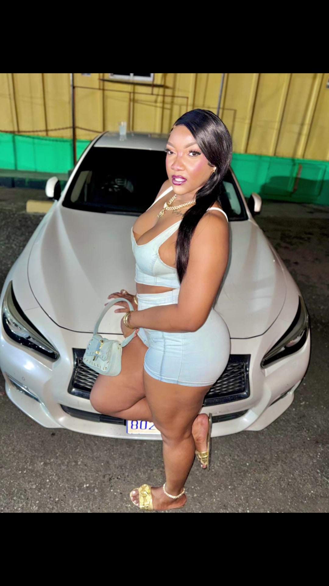 @Daniiboo