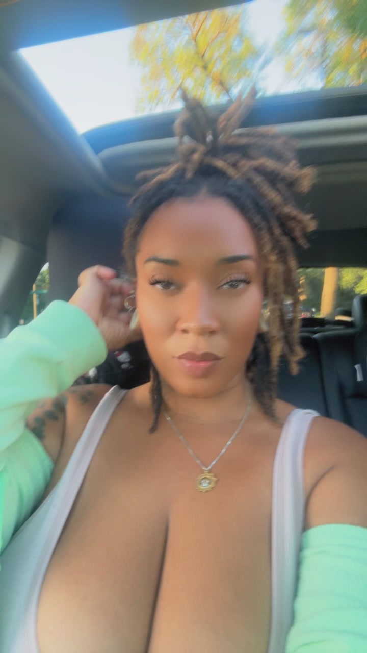 @Jasmine_Beenraw