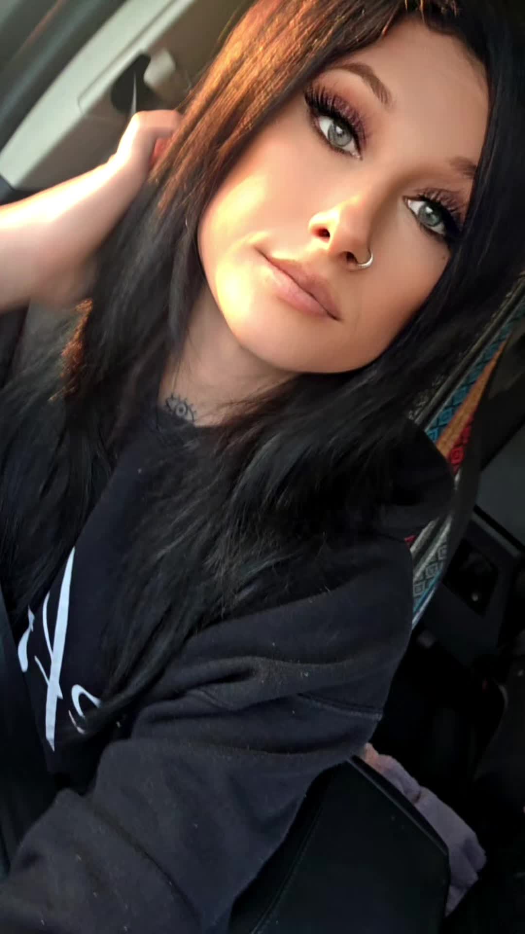 @Em_ily